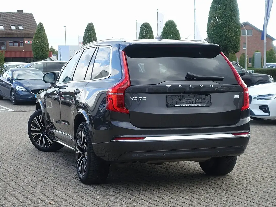 Volvo XC90 T8 AWD Recharge Plus Bright - Thumbnail 4