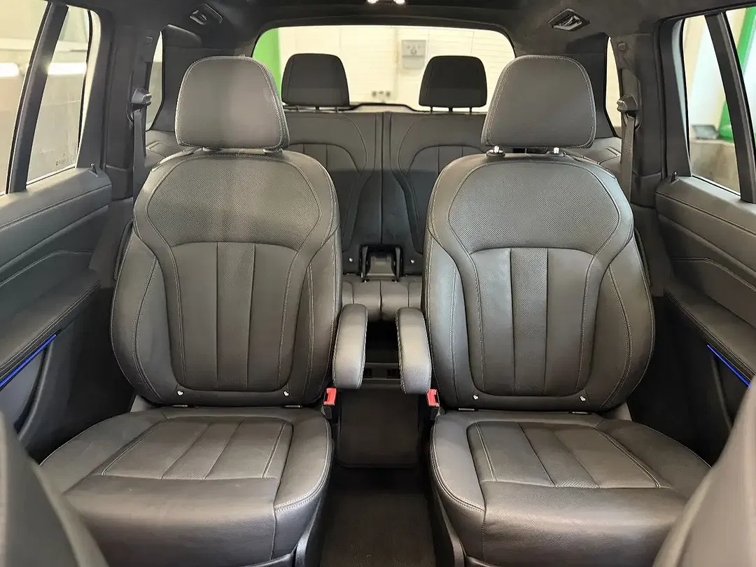 BMW X7 xDrive - Thumbnail 6