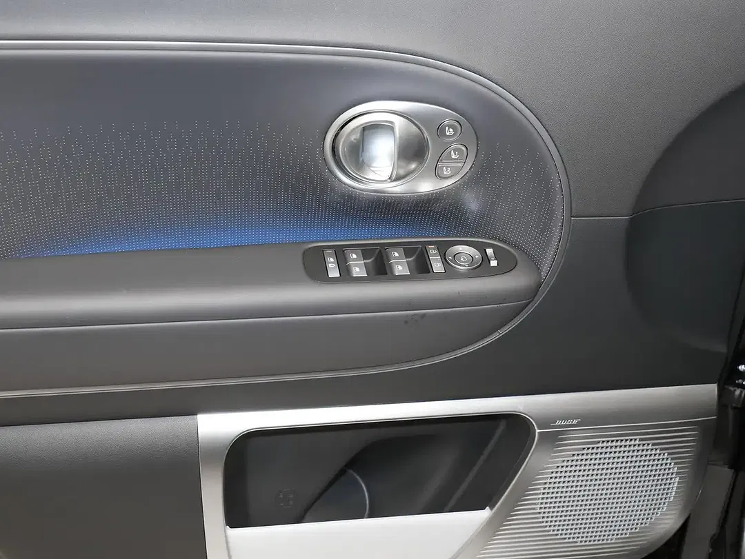 Hyundai IONIQ 9 UNIQ - Thumbnail 19