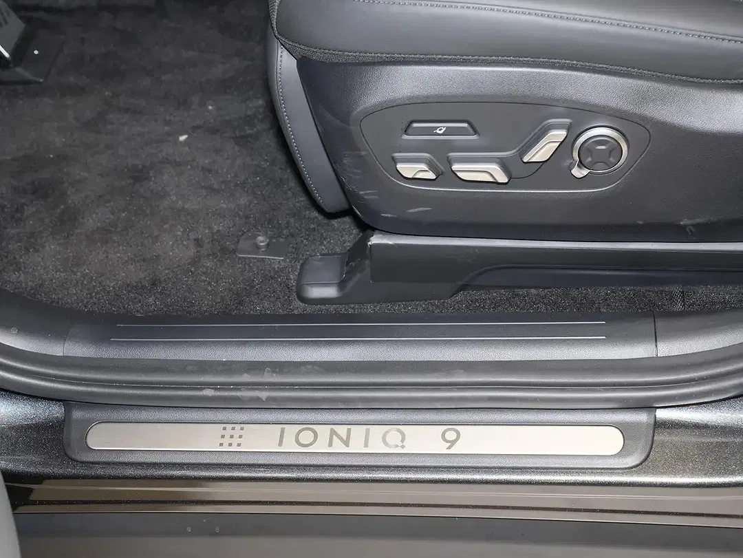 Hyundai IONIQ 9 UNIQ - Thumbnail 20