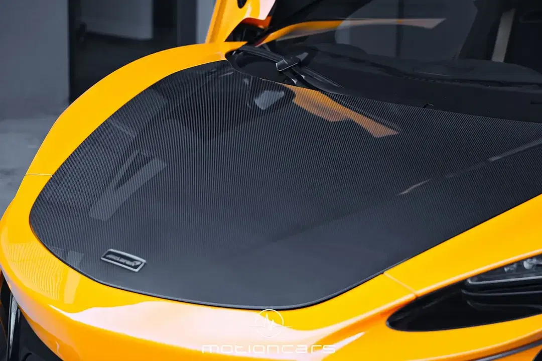 McLaren Artura - Thumbnail 18