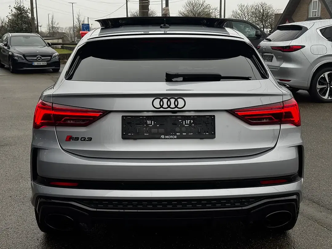 Audi RS Q3 2.5 TFSI quattro Sportback - Thumbnail 7