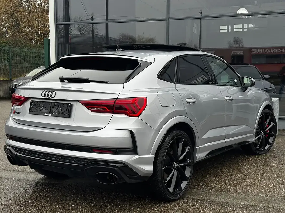 Audi RS Q3 2.5 TFSI quattro Sportback - Thumbnail 9