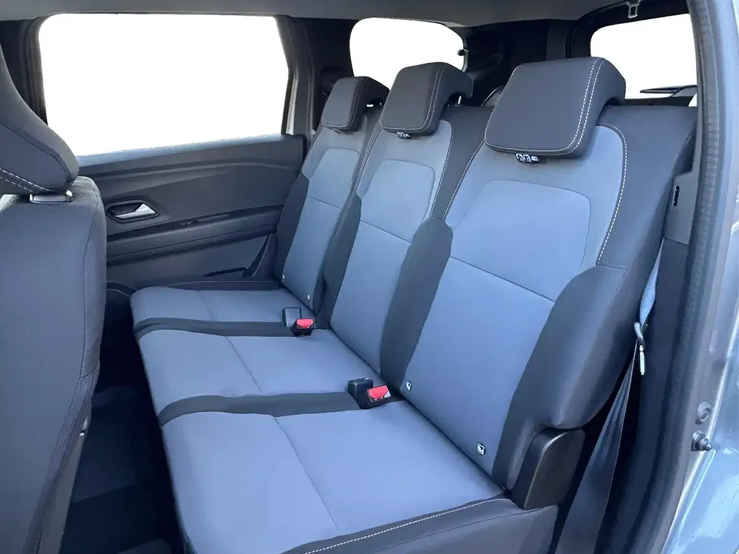 Dacia Jogger TCe Extreme - foto 15