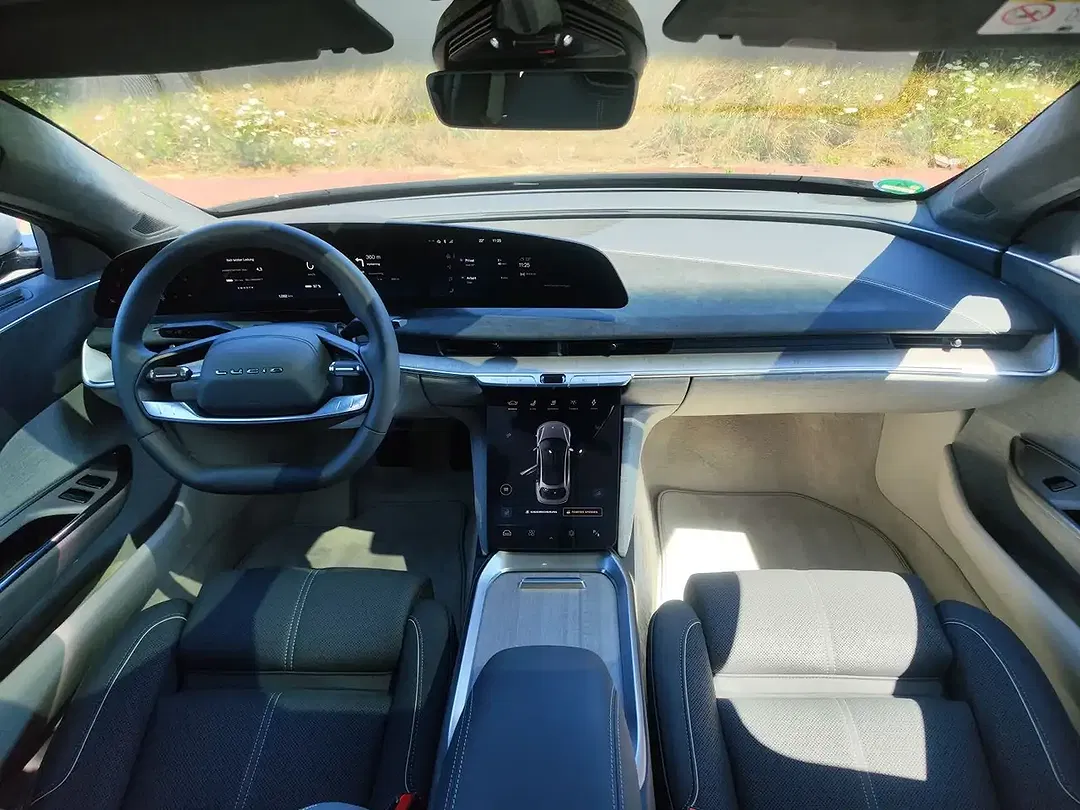 Lucid Air - Thumbnail 11