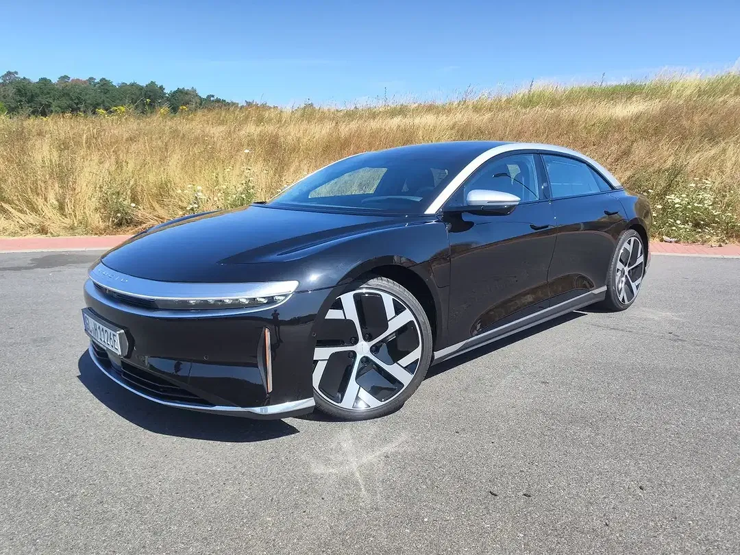 Lucid Air - foto 2