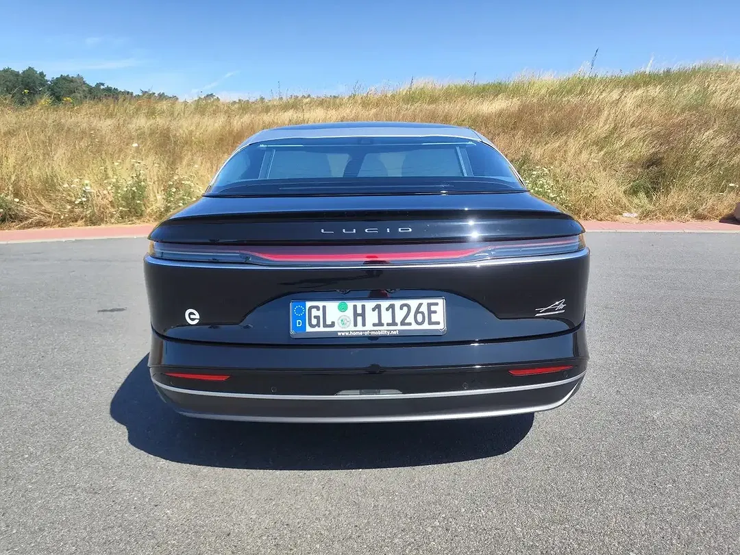 Lucid Air - Thumbnail 9