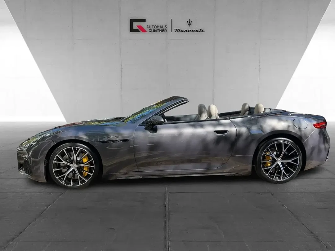 Maserati GranCabrio Trofeo - Afbeelding 1