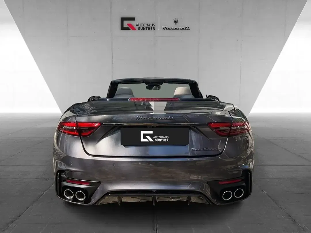 Maserati GranCabrio Trofeo - foto 2