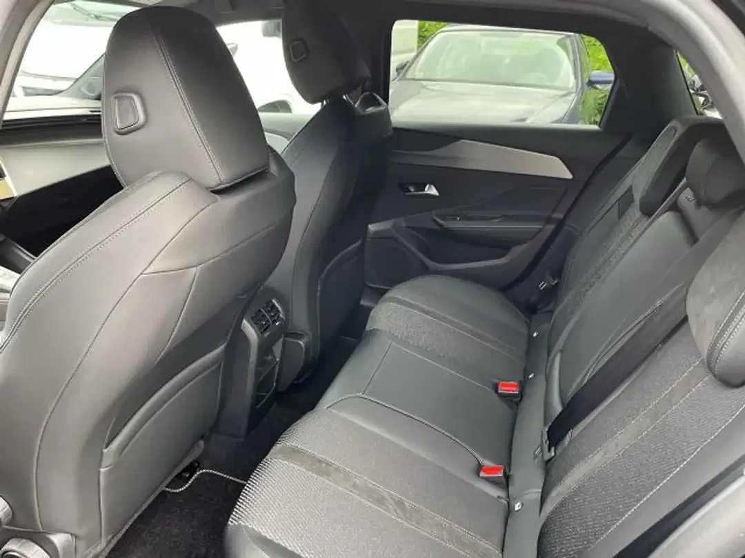 Peugeot 308 225 e-EAT8 PHEV GT SW - Thumbnail 9