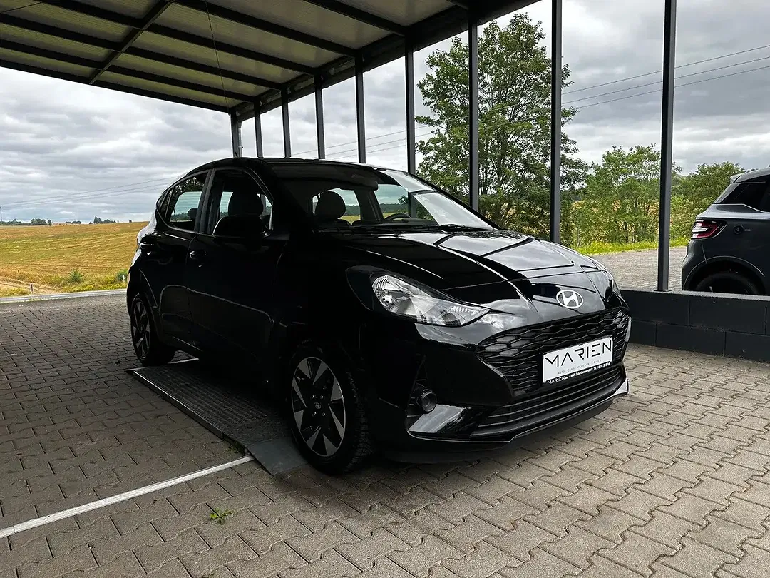 Hyundai i10 Trend - Thumbnail 4