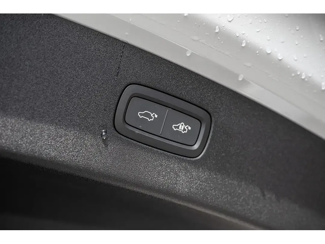 Volvo ES90 Single Motor Extended Range Ultra - Thumbnail 11