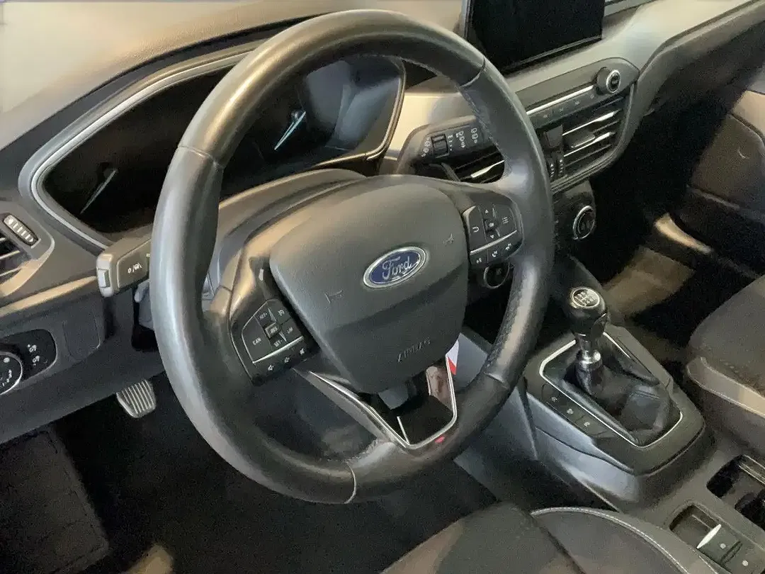Ford Focus Cool & Connect - Thumbnail 13
