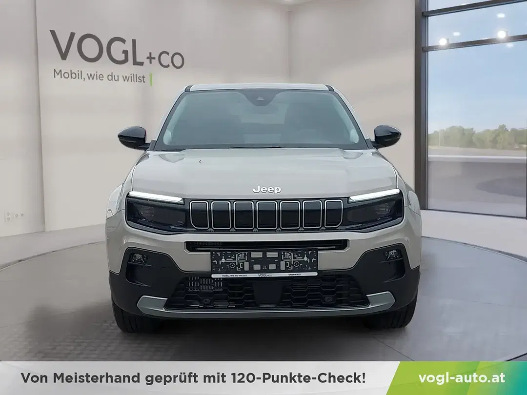 Jeep Avenger e-Hybrid Summit - Thumbnail 6