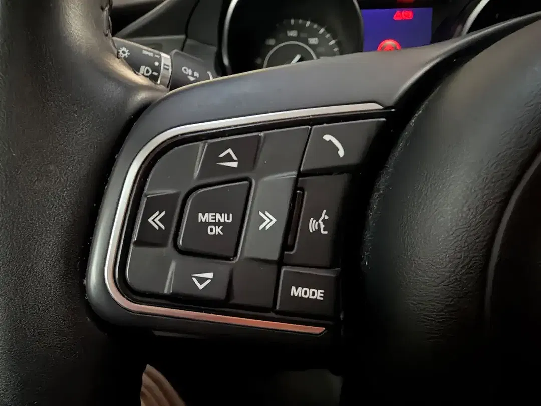 Jaguar E-Pace P200 4x4 S Black - Thumbnail 28