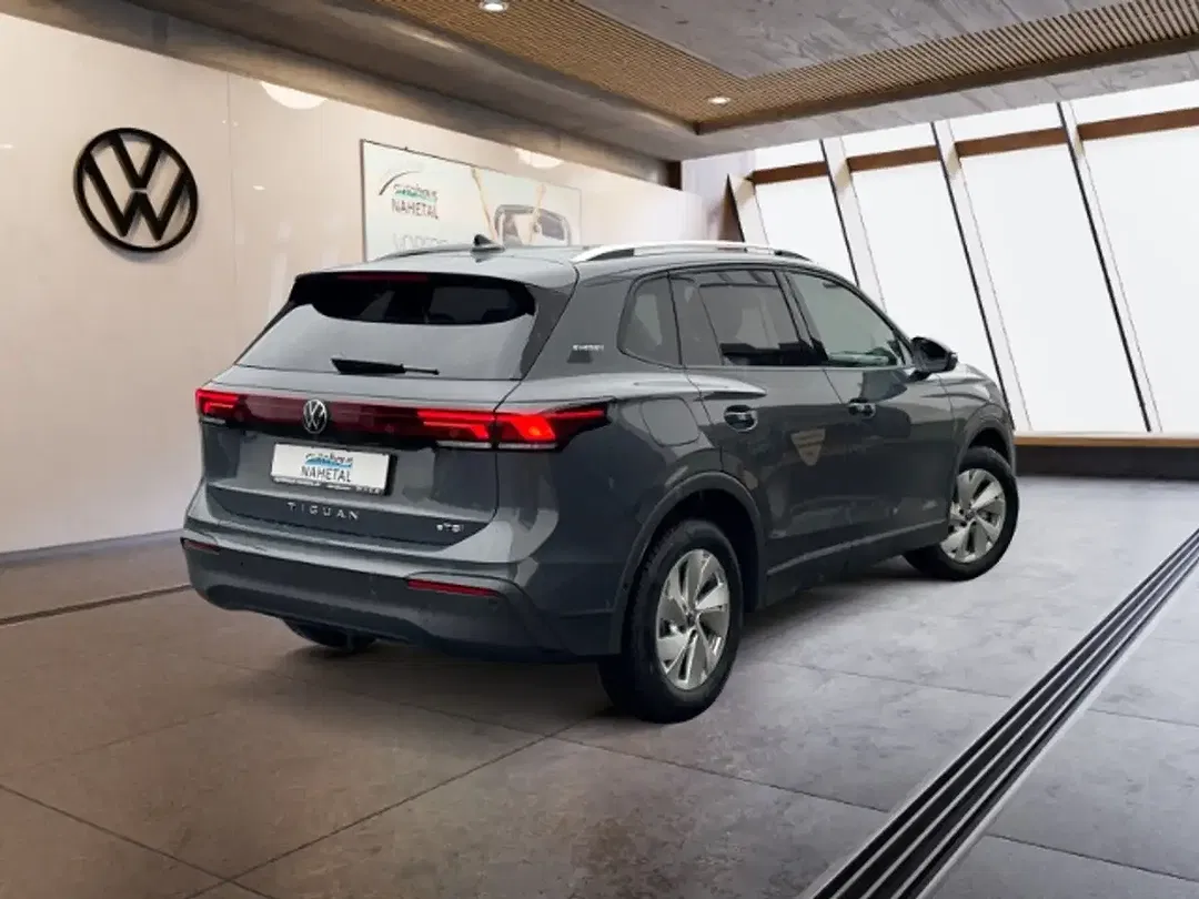 Volkswagen Tiguan 1.5 eTSI - Thumbnail 3