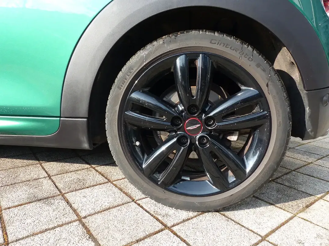 MINI Cooper Cabrio - Thumbnail 11