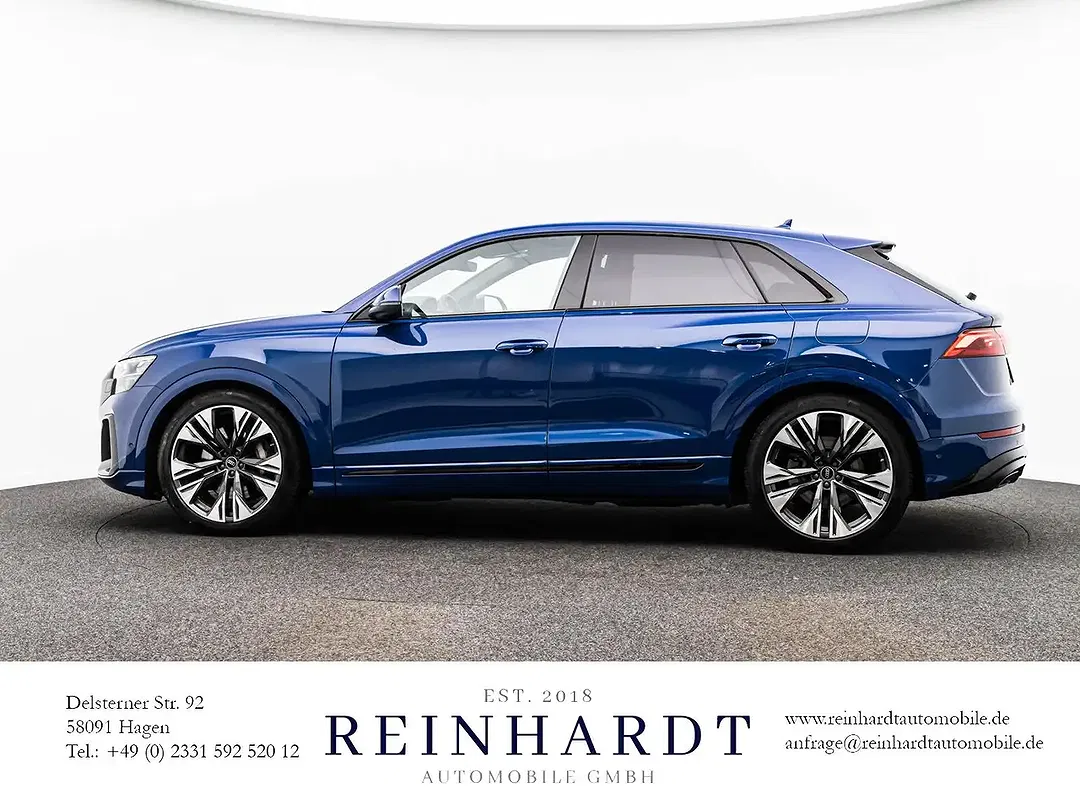 Audi Q8 S line - Thumbnail 9