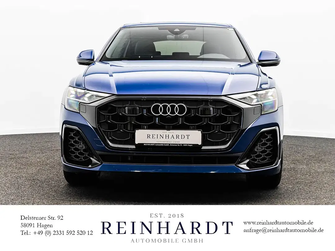 Audi Q8 S line - Thumbnail 3