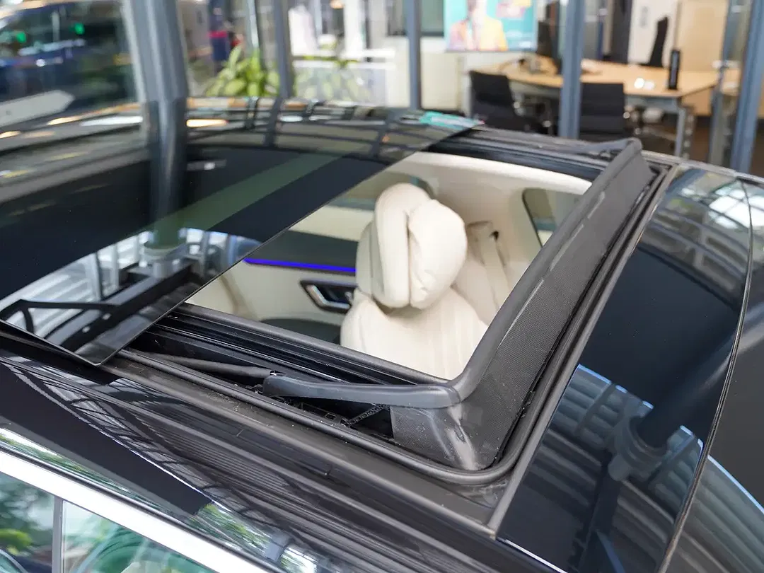 Mercedes-Benz EQS 450 AMG Line - Thumbnail 7