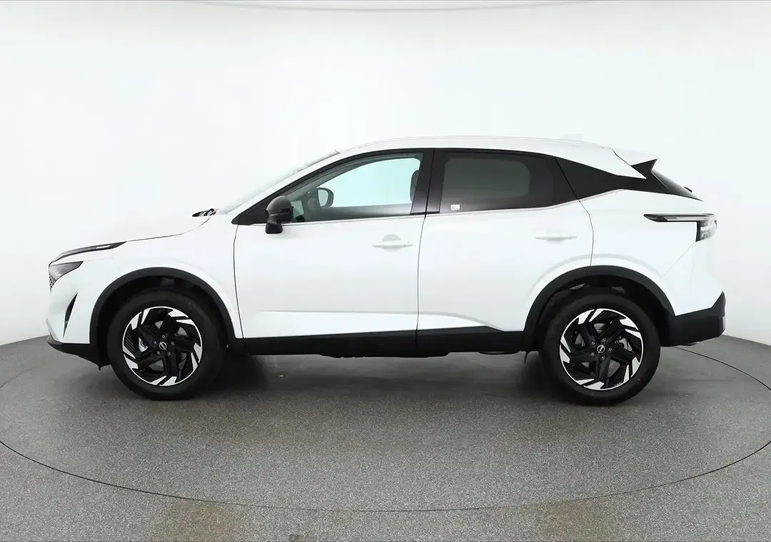Nissan Qashqai 1.3 DIG-T AUT N-Connecta - Thumbnail 1