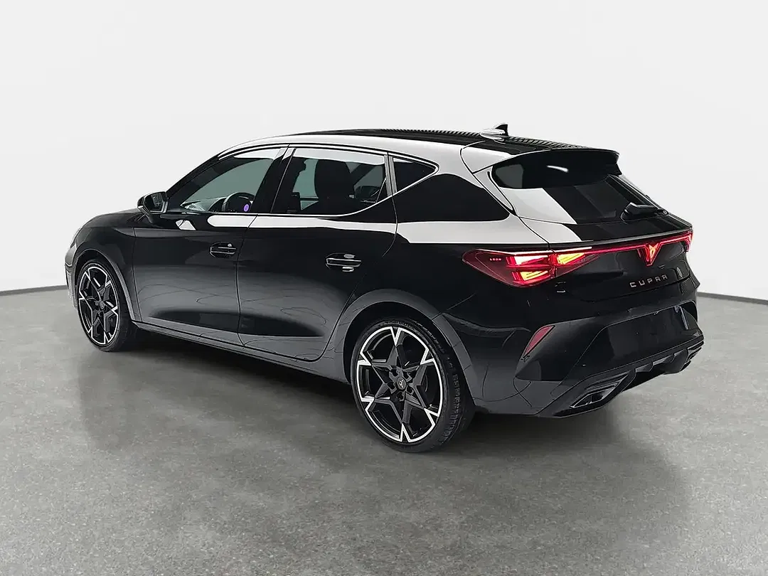 CUPRA Leon 1.5 eTSI DSG DCC - Thumbnail 4