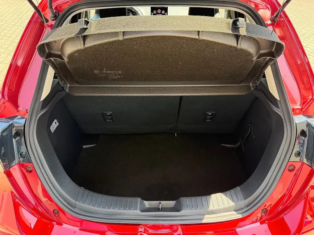 Mazda 2 SKYACTIV-G AUT Homura - foto 15