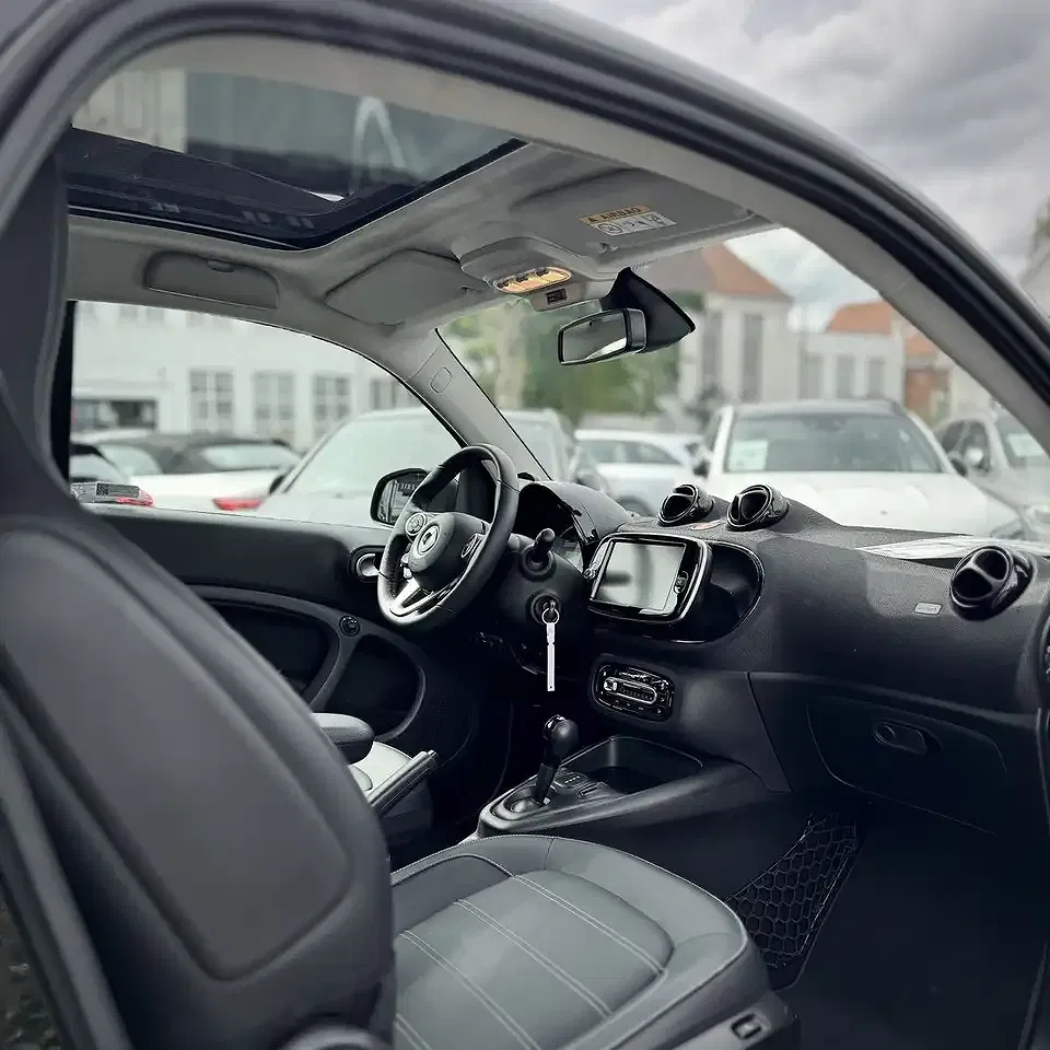 smart forTwo - Thumbnail 11