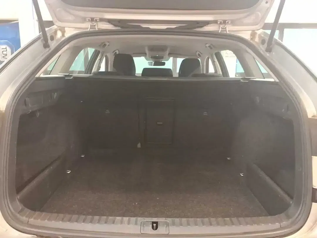 Skoda Octavia 2.0 TDI Combi Ambition - Thumbnail 12