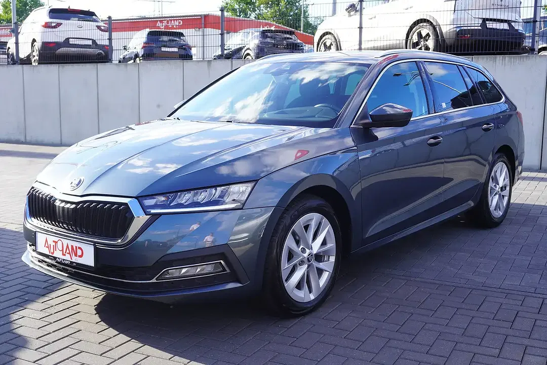 Skoda Octavia Combi Style - foto 1