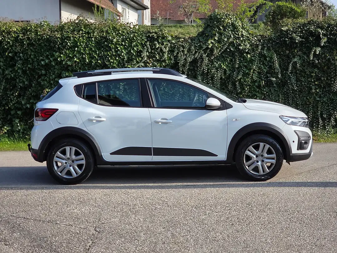 Dacia Sandero Stepway - Thumbnail 4