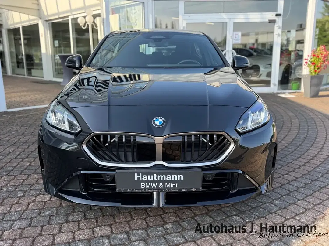 BMW 120 M Sport - Thumbnail 2