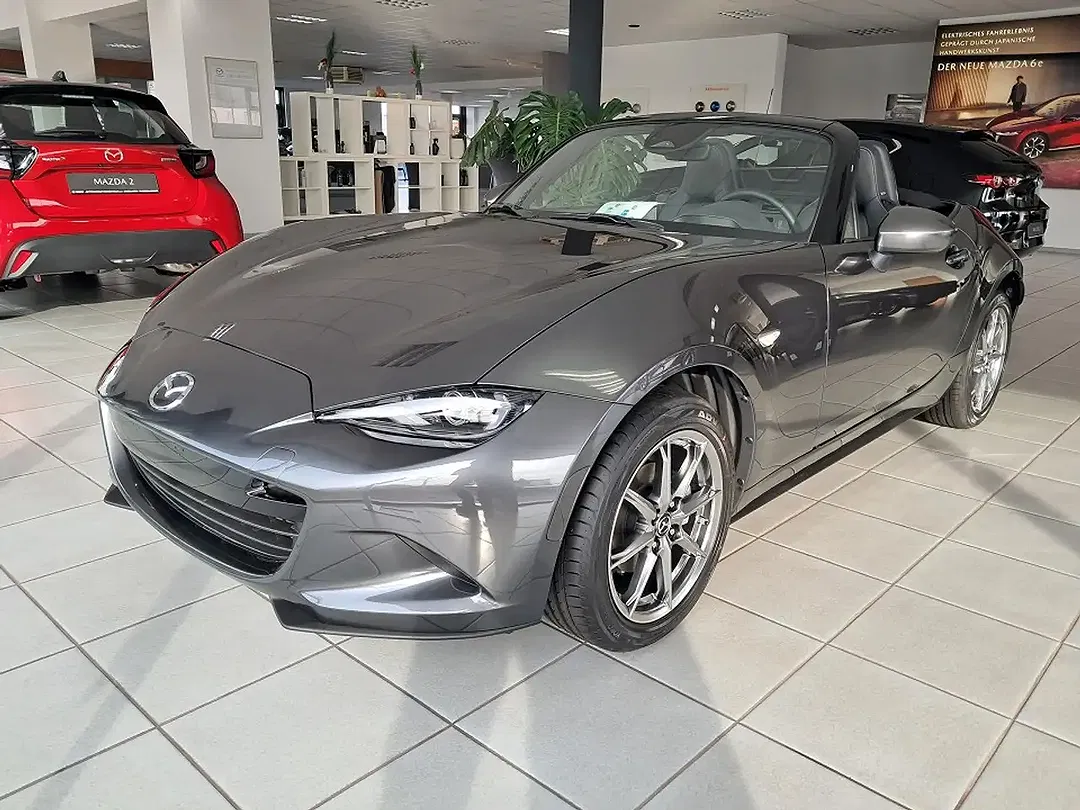 Mazda MX-5 1.5 Exclusive-Line - foto 2