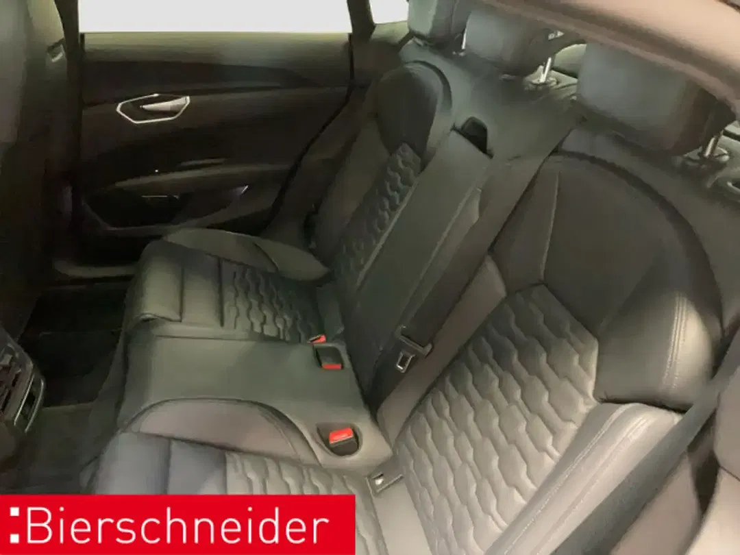 Audi e-tron GT - Thumbnail 12