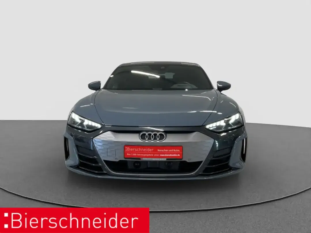 Audi e-tron GT - foto 2