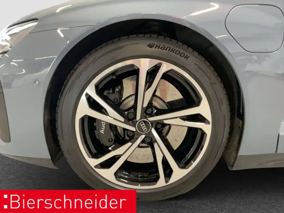 Audi e-tron GT - Thumbnail 7