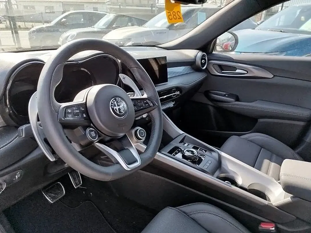 Alfa Romeo Tonale PHEV Veloce - Thumbnail 9