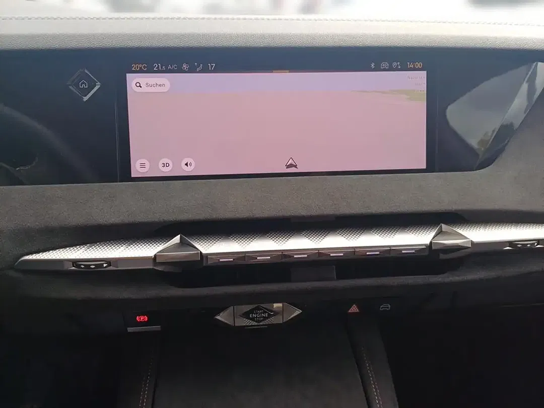 DS Automobiles DS 4 - Thumbnail 11