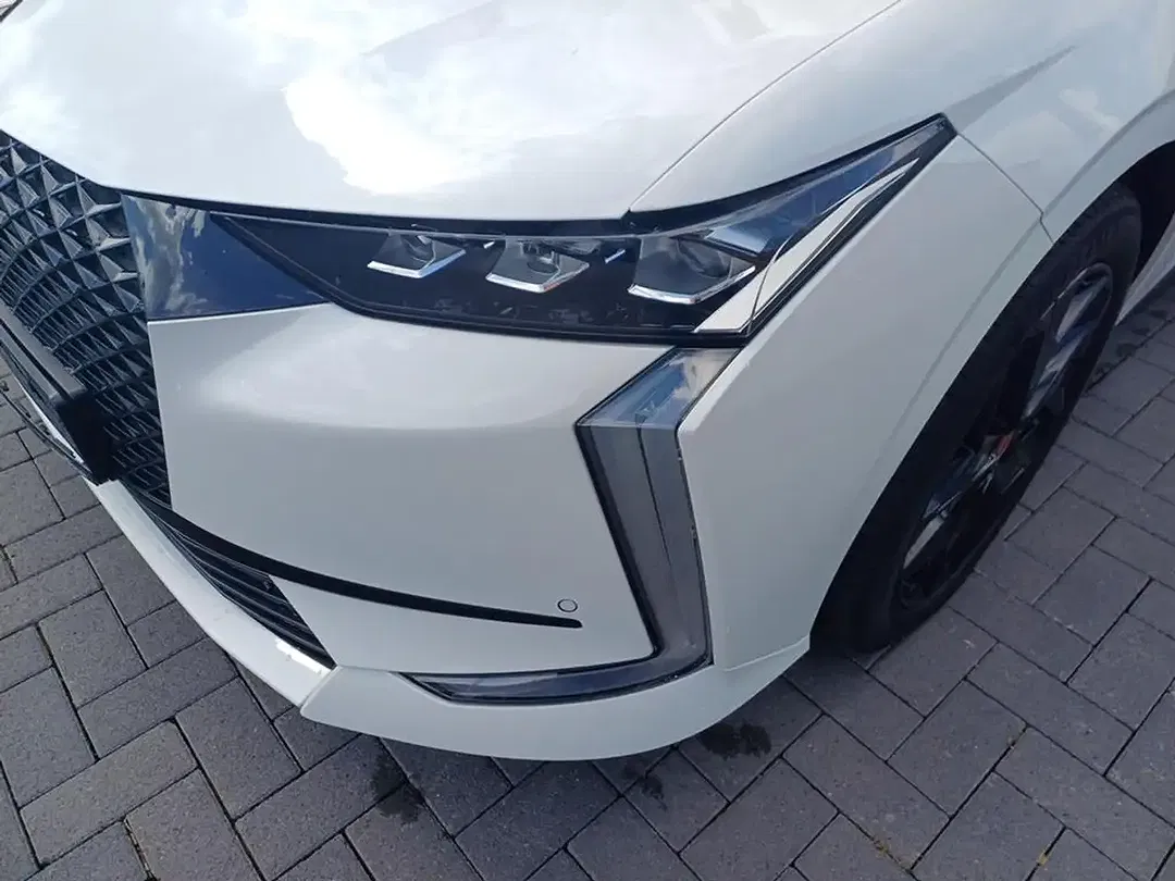 DS Automobiles DS 4 - Thumbnail 8