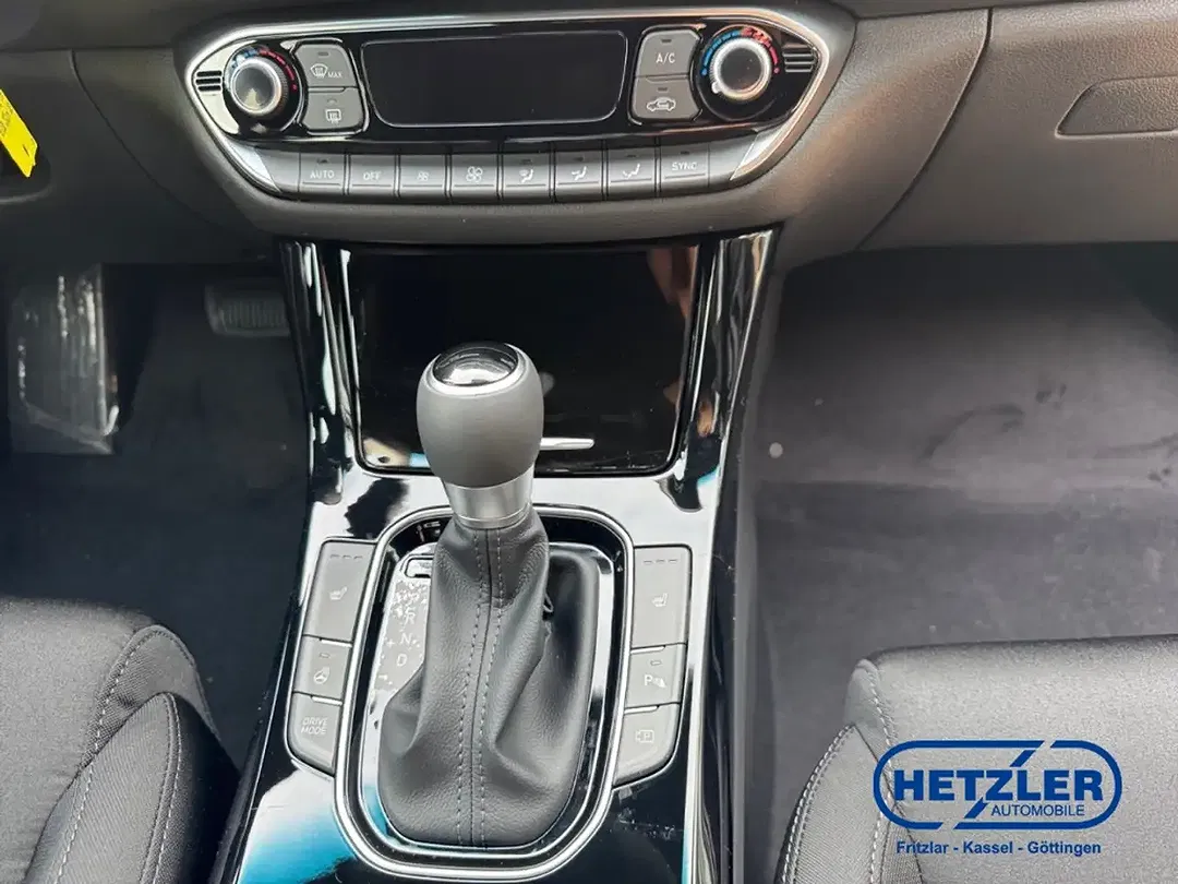 Hyundai i30 Trend - Thumbnail 15