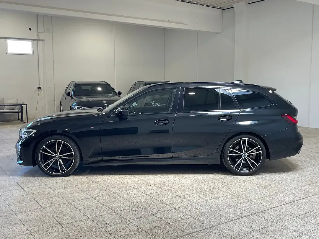 BMW 320 Touring M Sport - Thumbnail 7