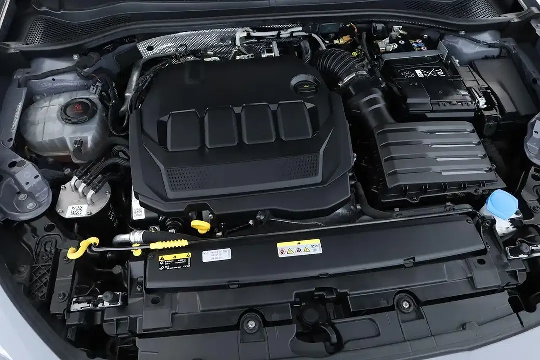 SEAT Leon 2.0 TDI DSG FR - Thumbnail 8