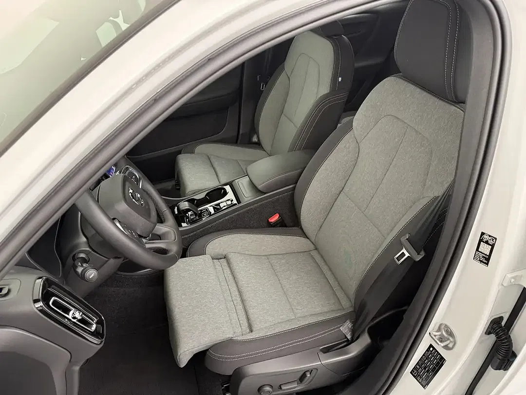 Volvo XC40 B3 Plus Dark - foto 15