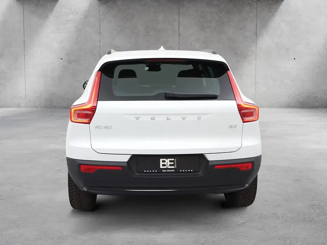 Volvo XC40 B3 Plus Dark - Thumbnail 6