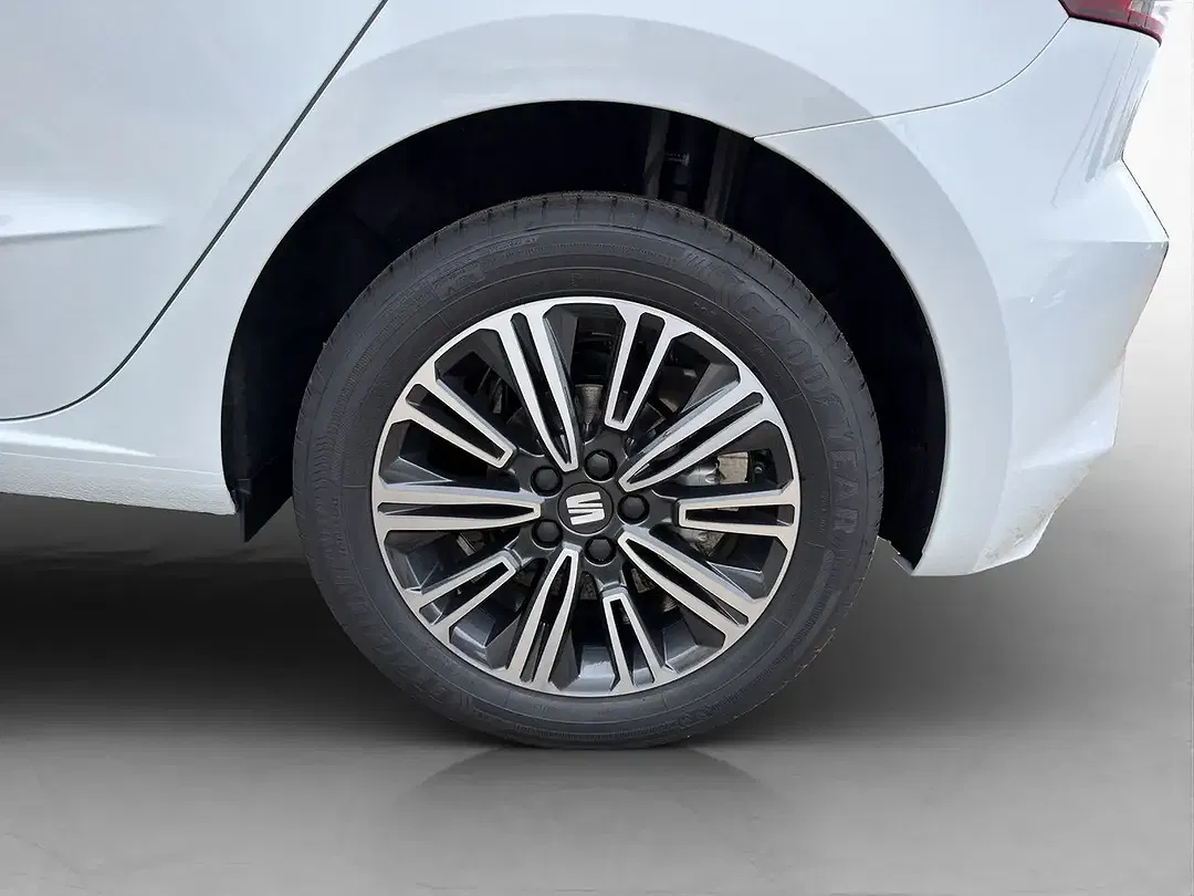 SEAT Ibiza 1.0 TSI DSG FR - Thumbnail 12