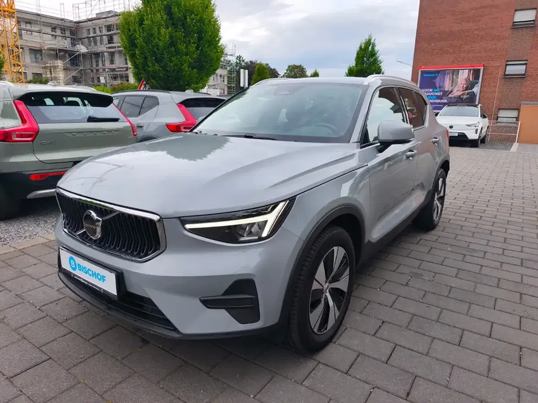 Volvo XC40 B3 Core - foto 2