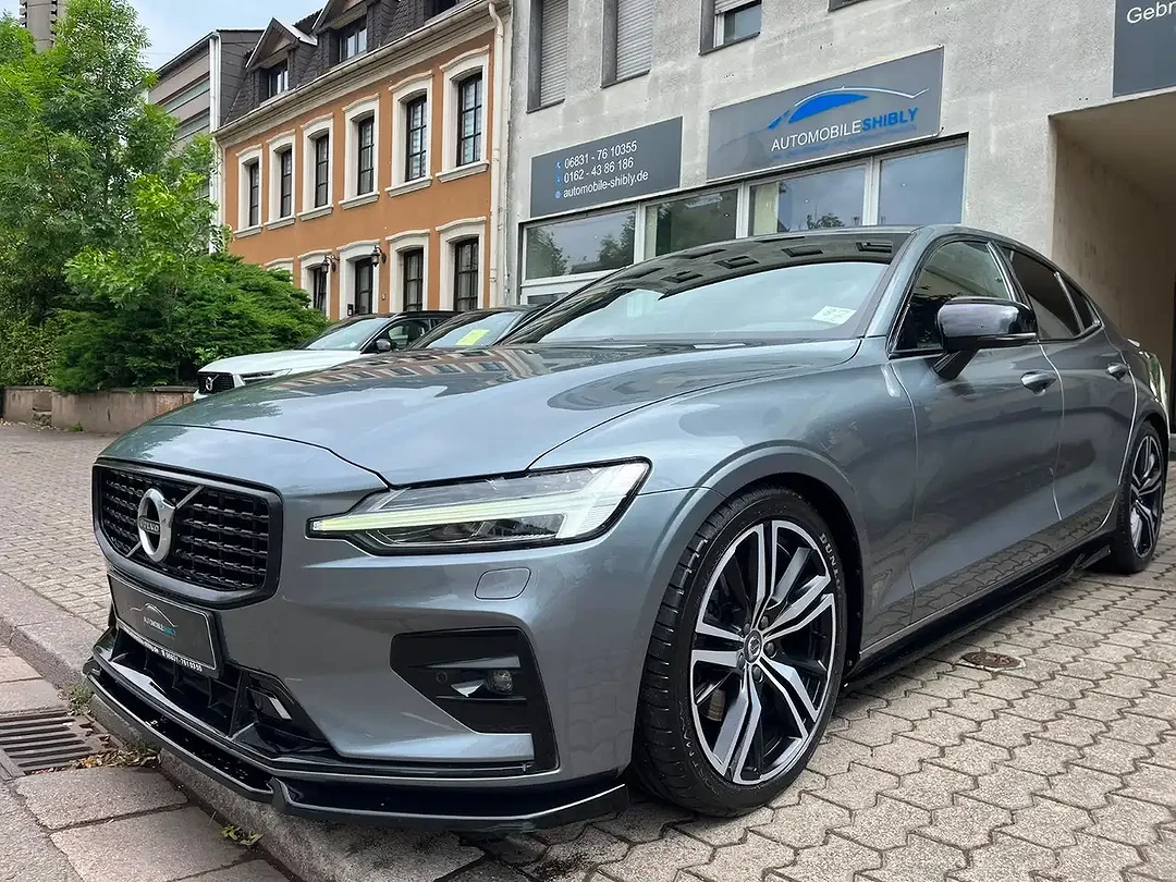 Volvo S60 AUT R-Design - Afbeelding 1
