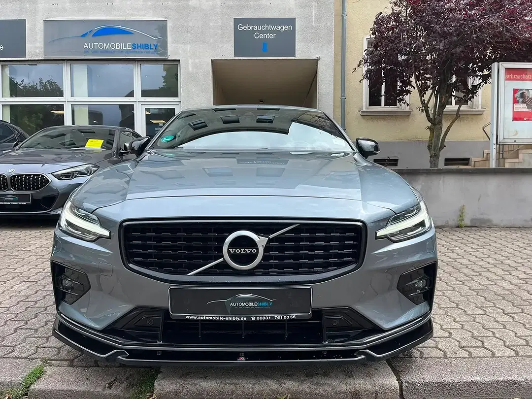 Volvo S60 AUT R-Design - foto 2