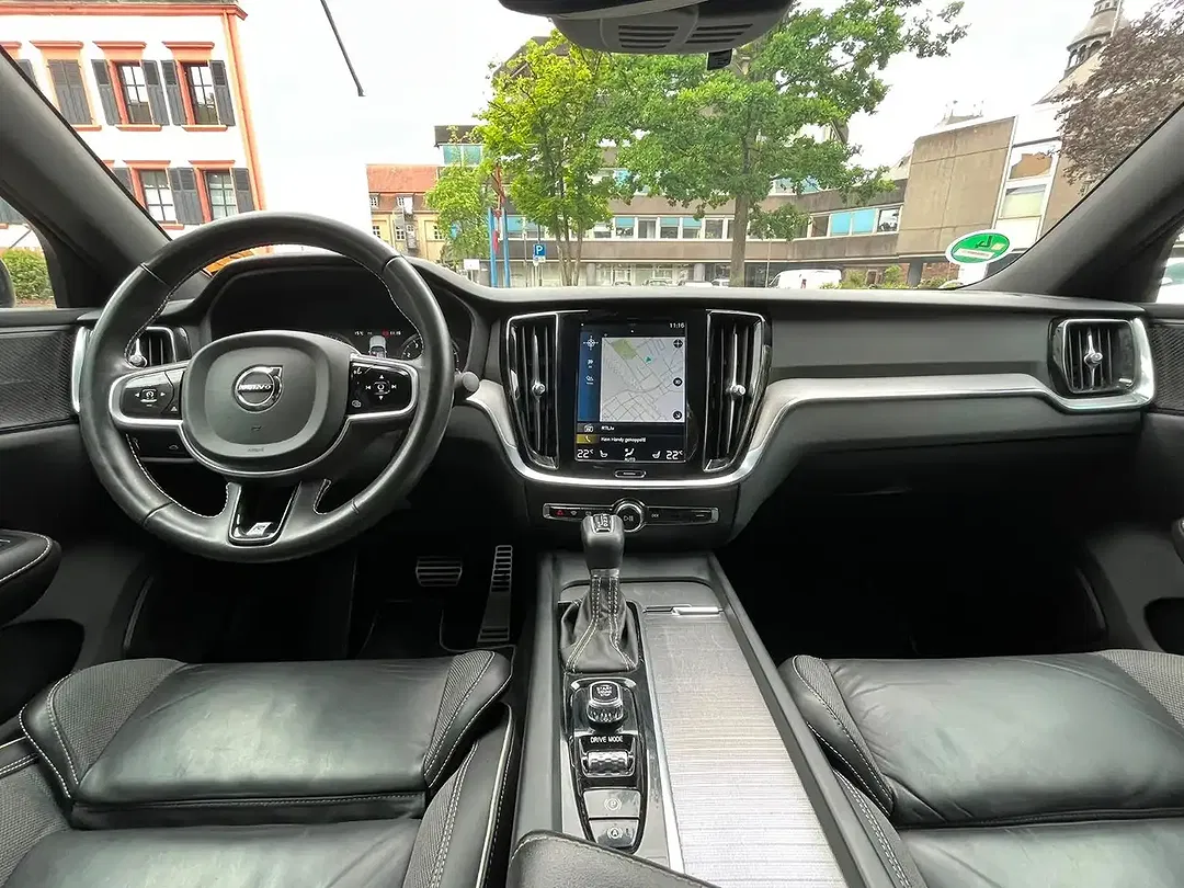 Volvo S60 AUT R-Design - Thumbnail 9