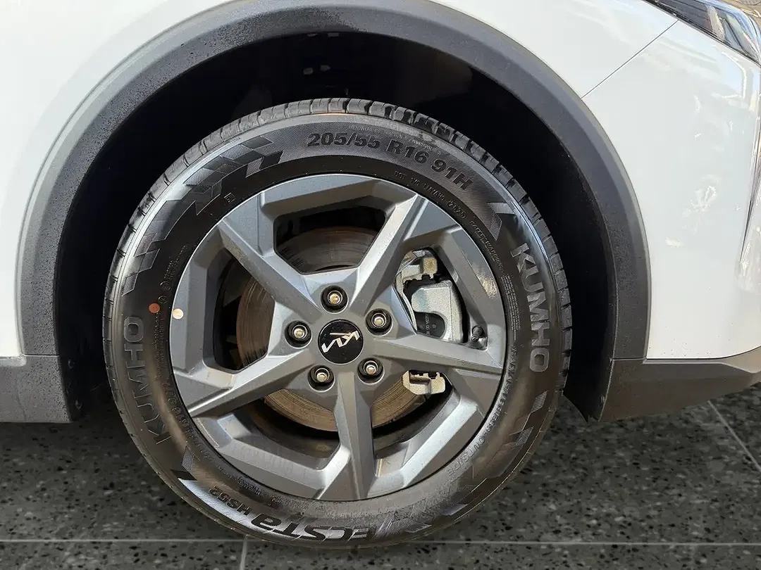 Kia K4 1.6 T-GDI Exclusive - foto 14